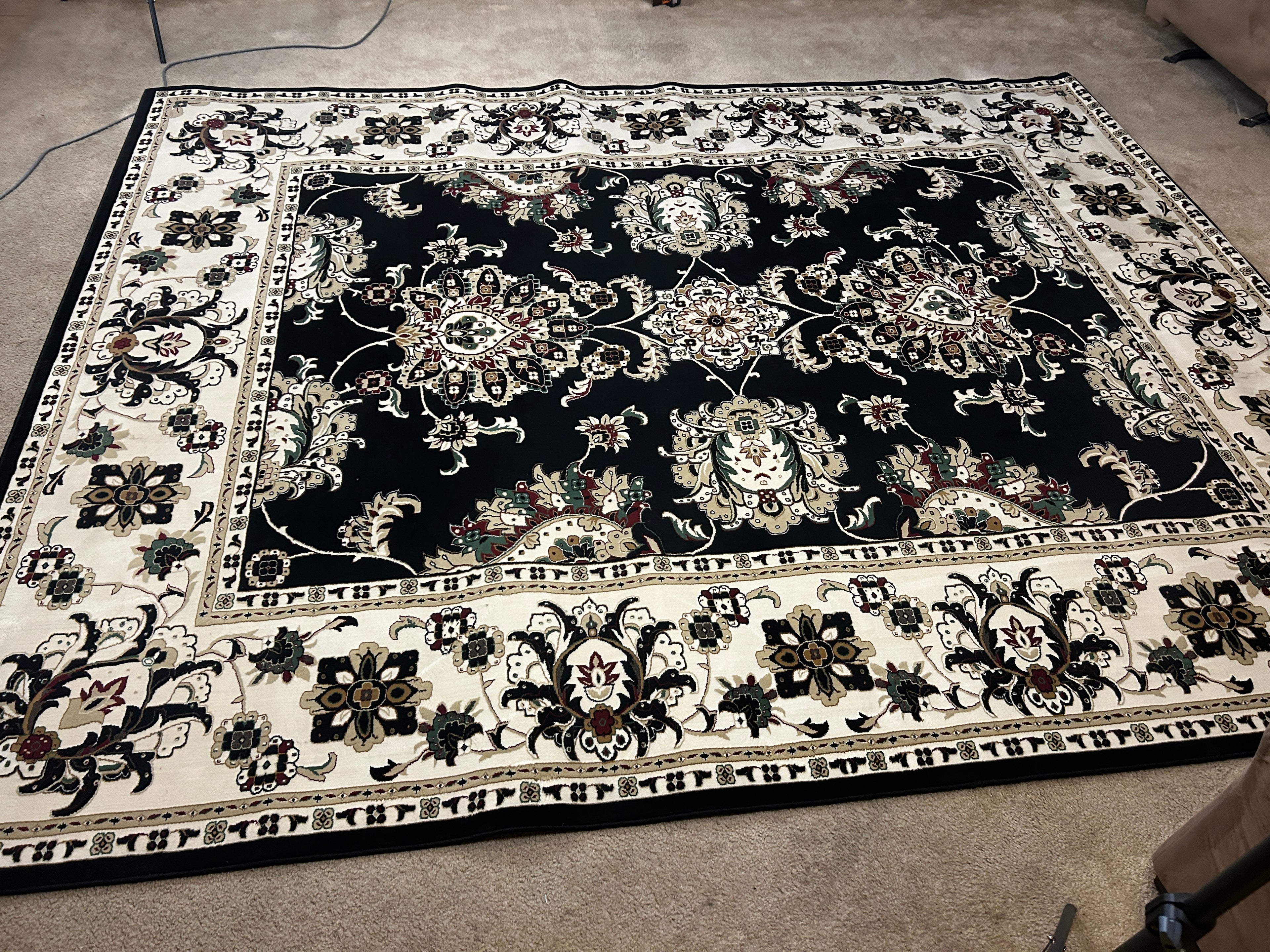 Timeless Varick Rug Black 5x7