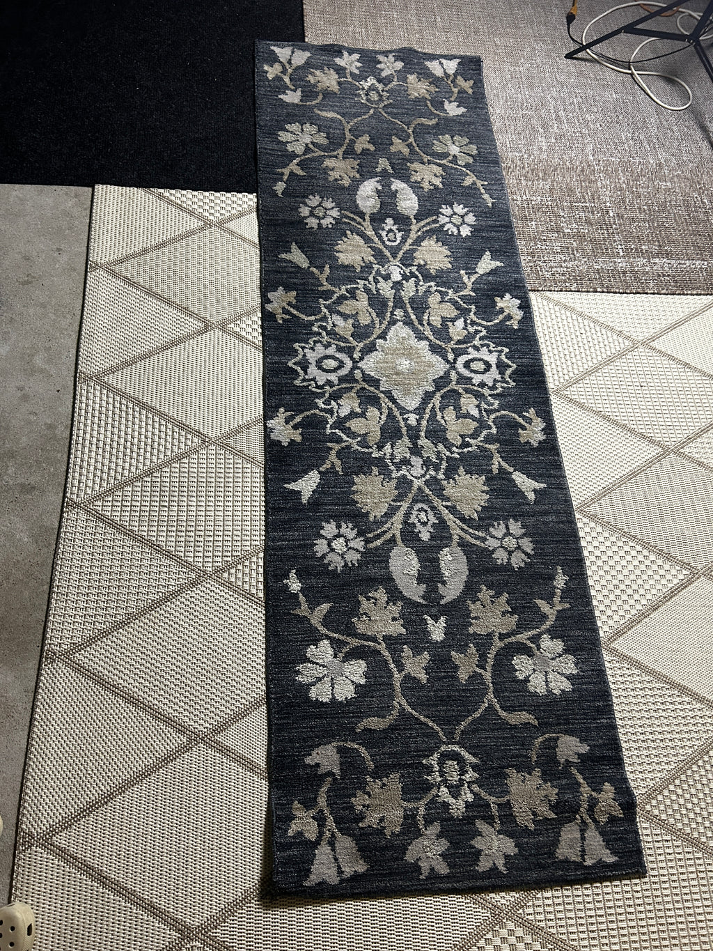 Everest Runner 26x8 Rug Blue Sae