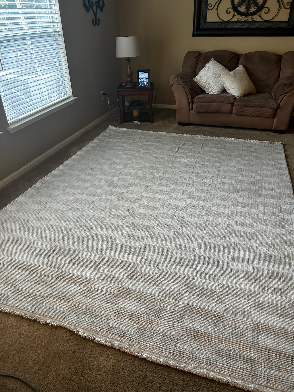 Gert Serenity Rug Beige Cream 8x10