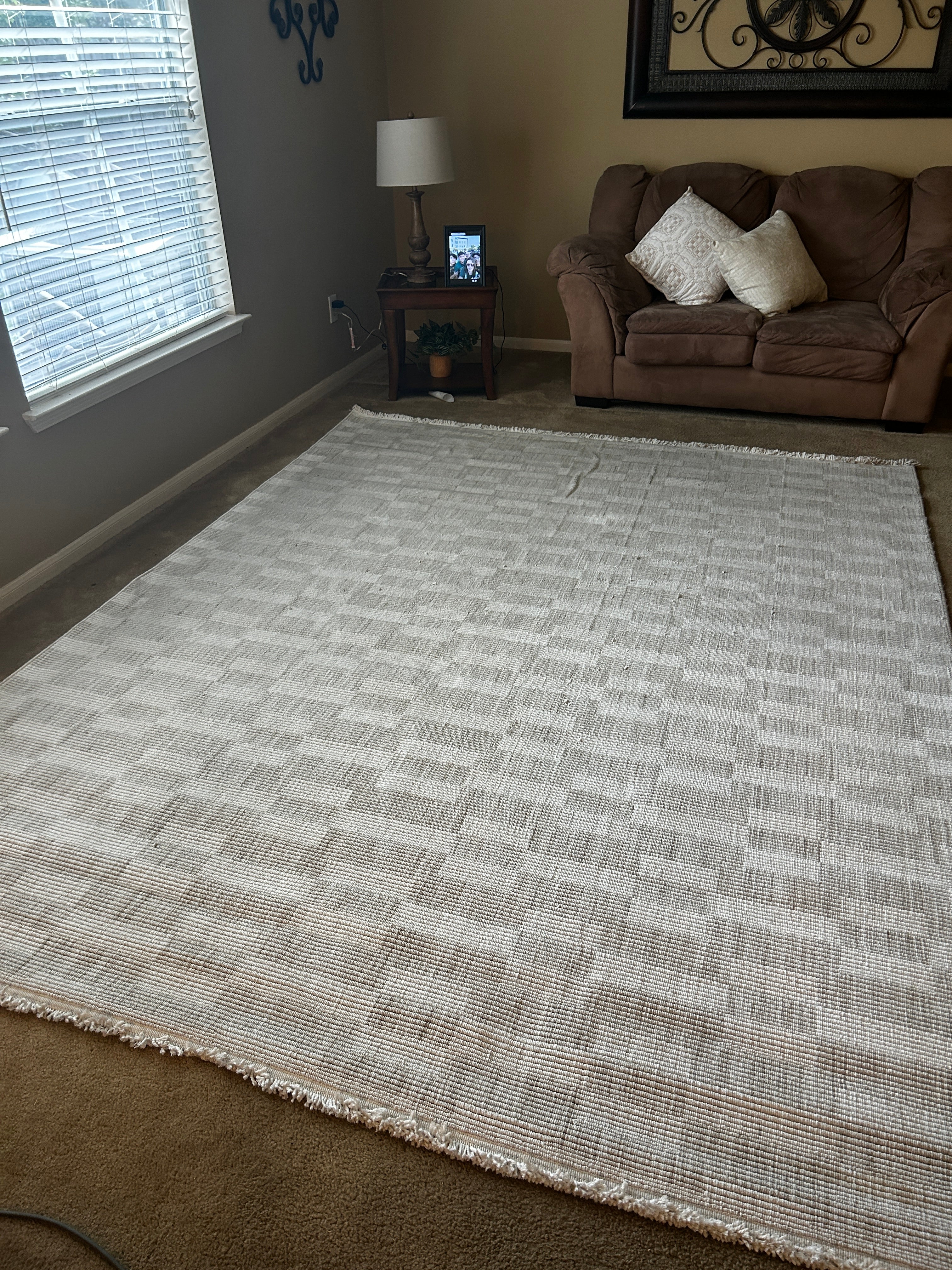 Gert Serenity Rug Beige Cream 8x10