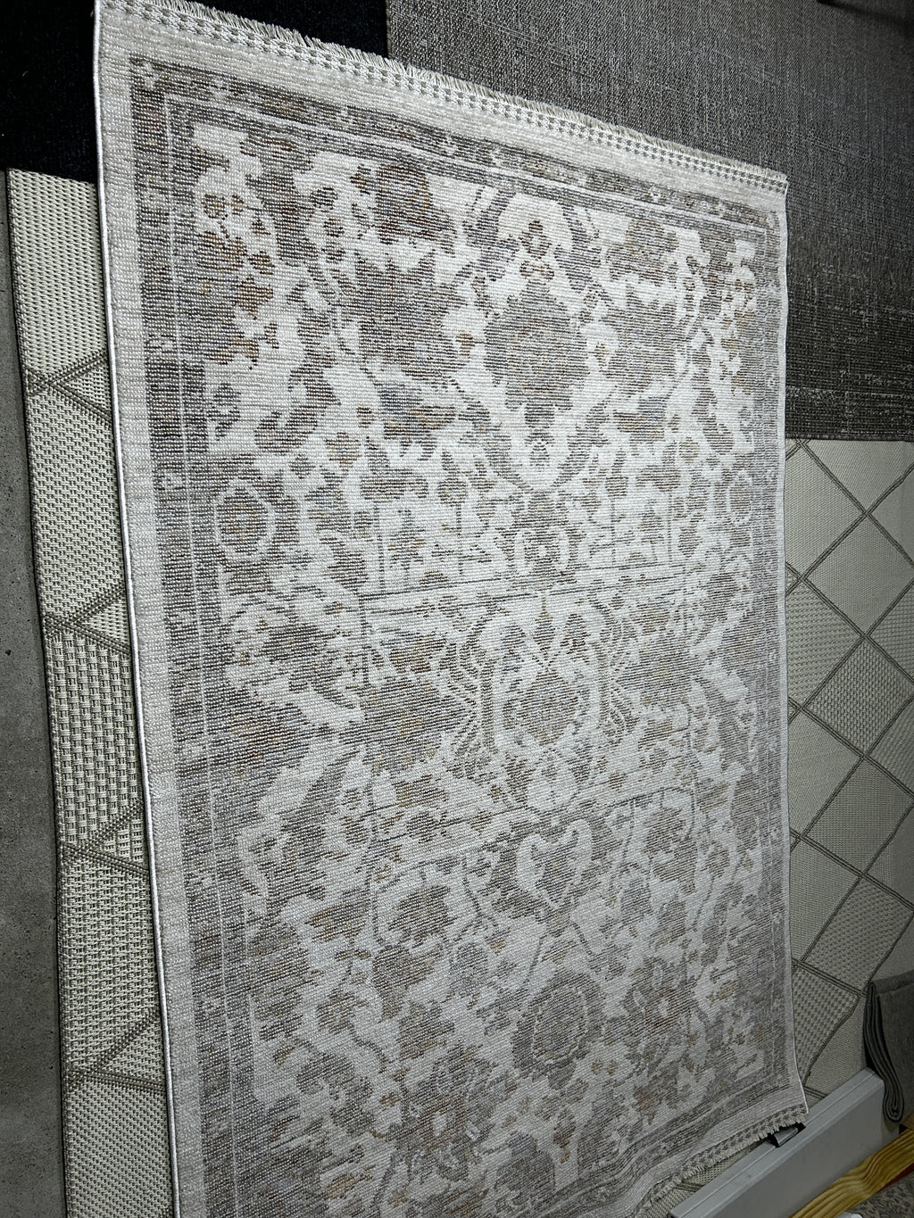 Hastings Rug Iv 5x7