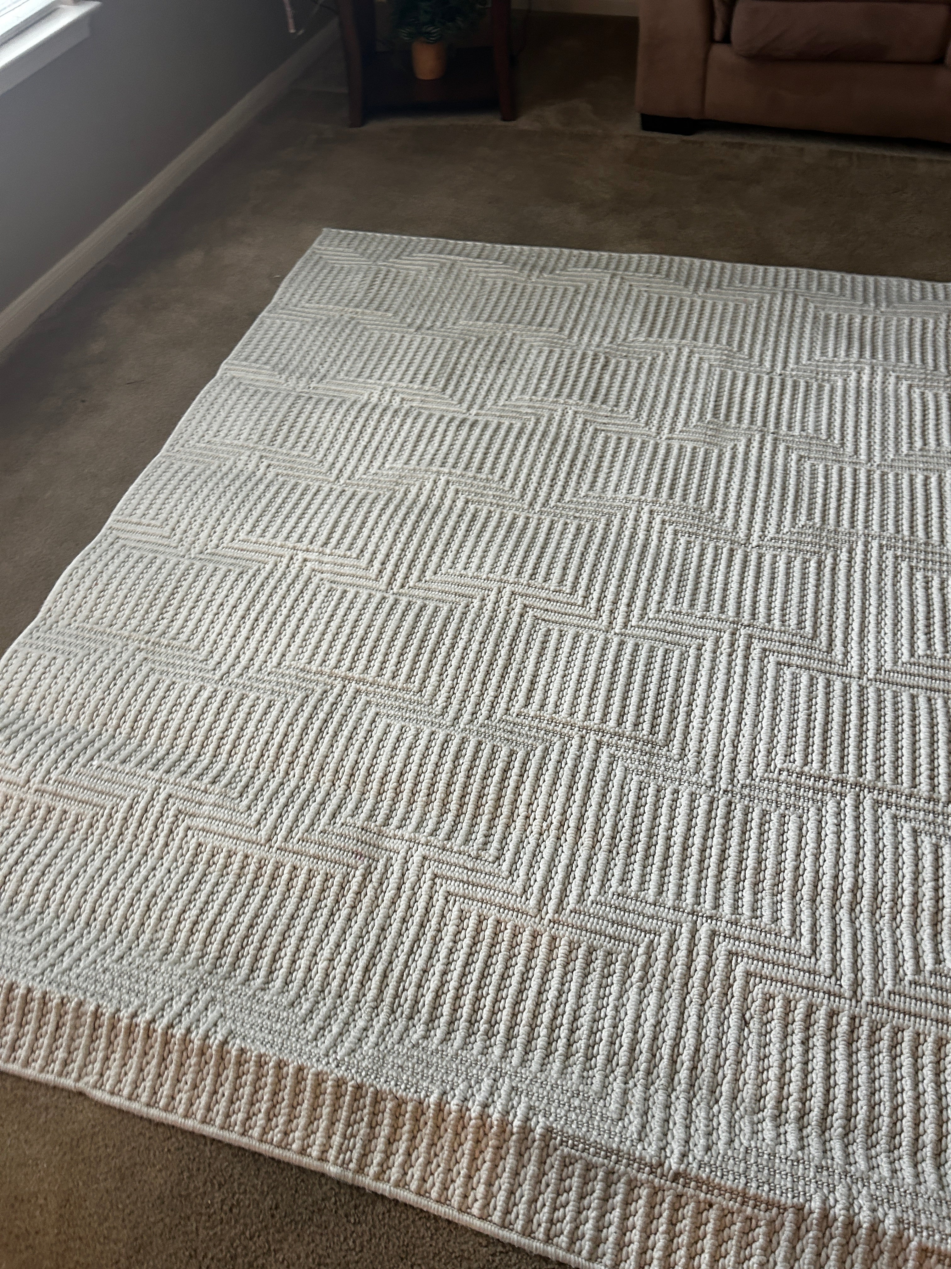 Regent Area Rug Ameca cream 5x7