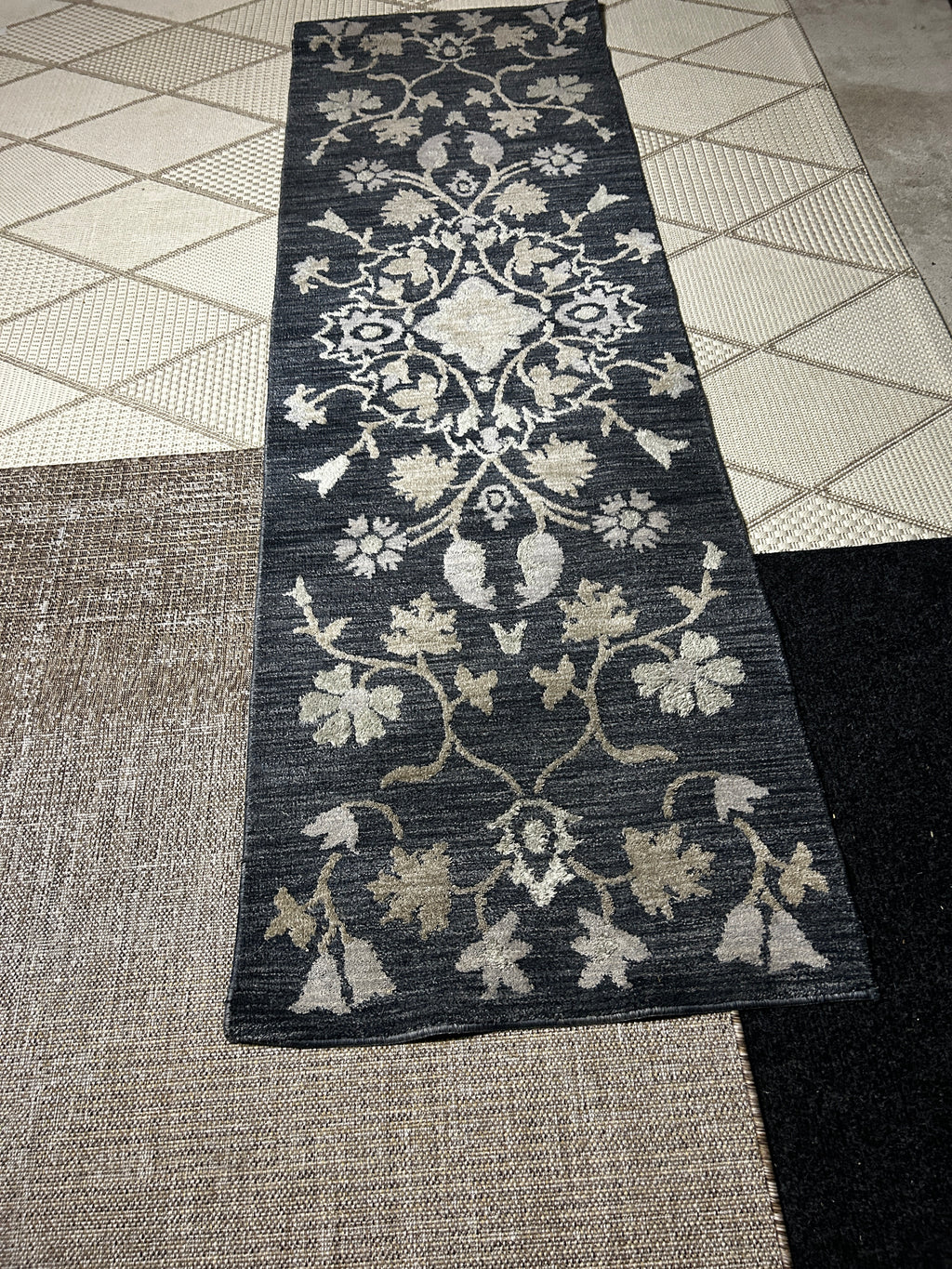 Everest Runner 26x8 Rug Blue Sae