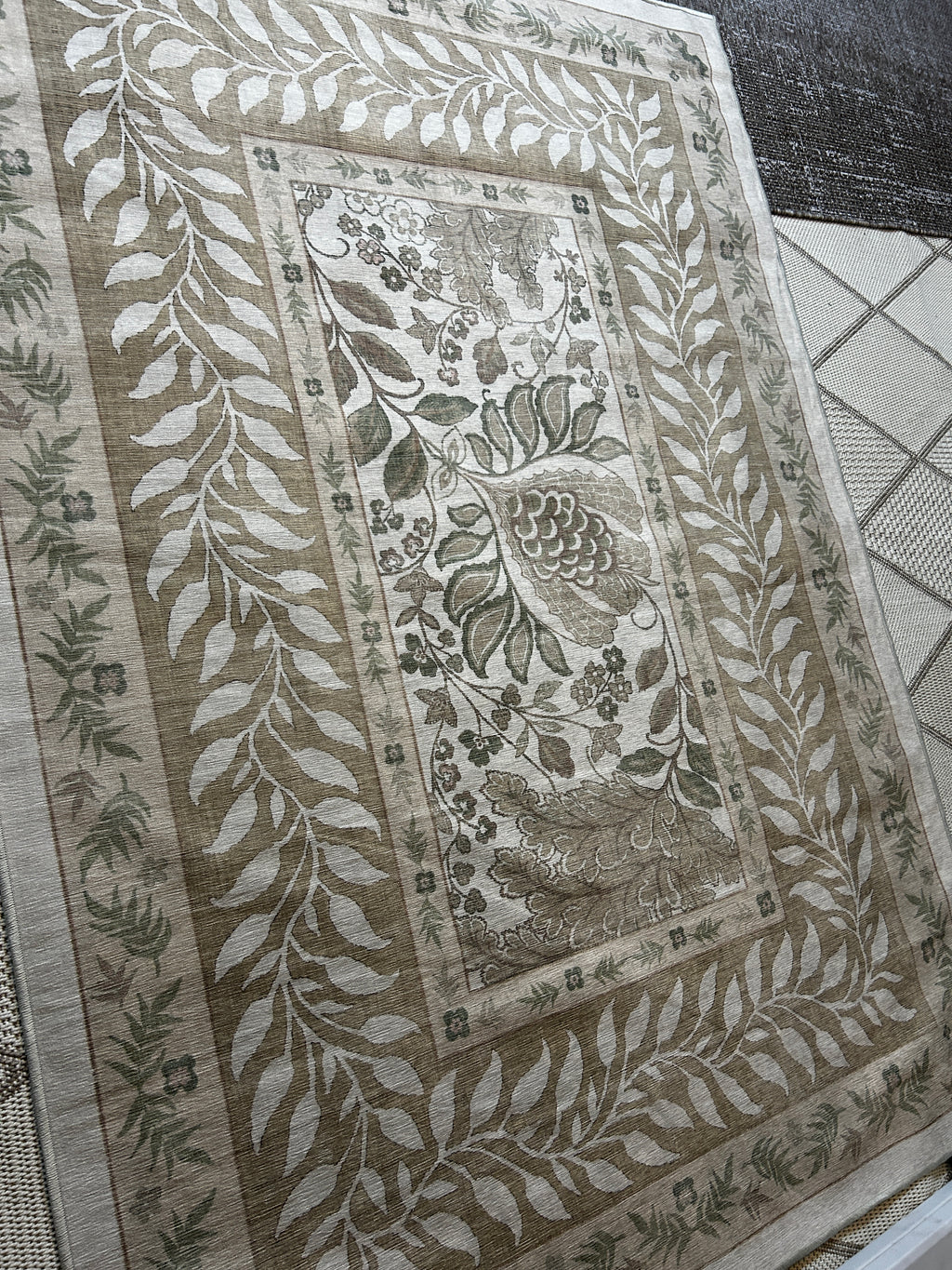 Ruggable Rug Sage Green/Beige 5x7
