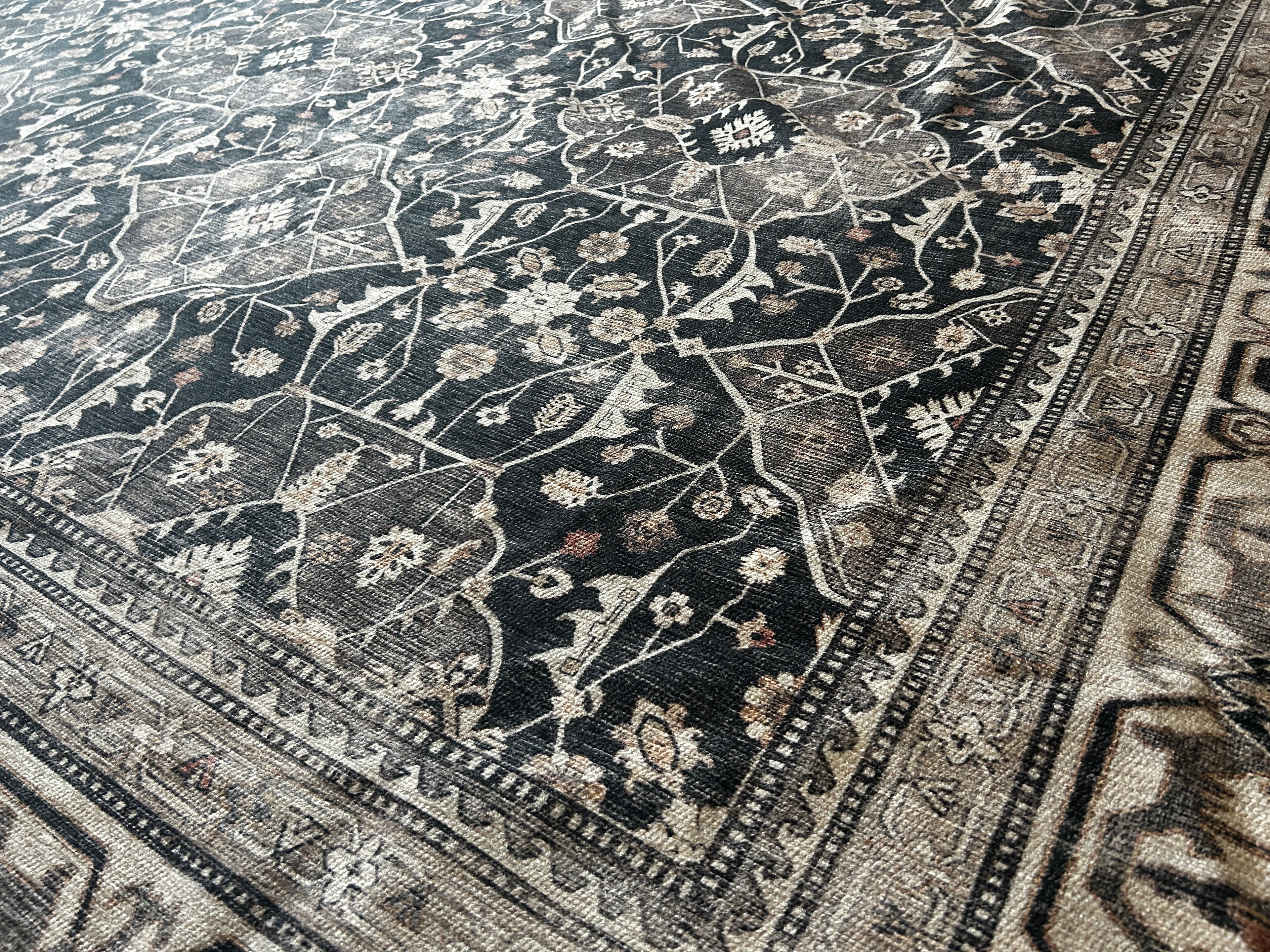 Ruggable Area Rug Black 8x10