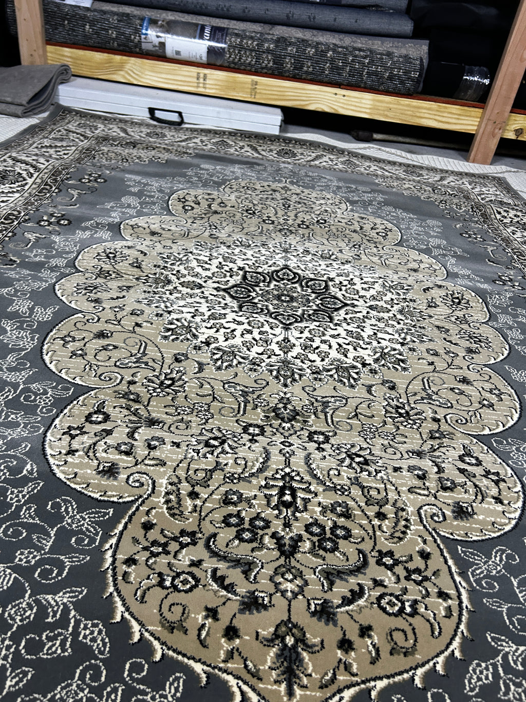 Timeless Varick Rug Grey 5x7