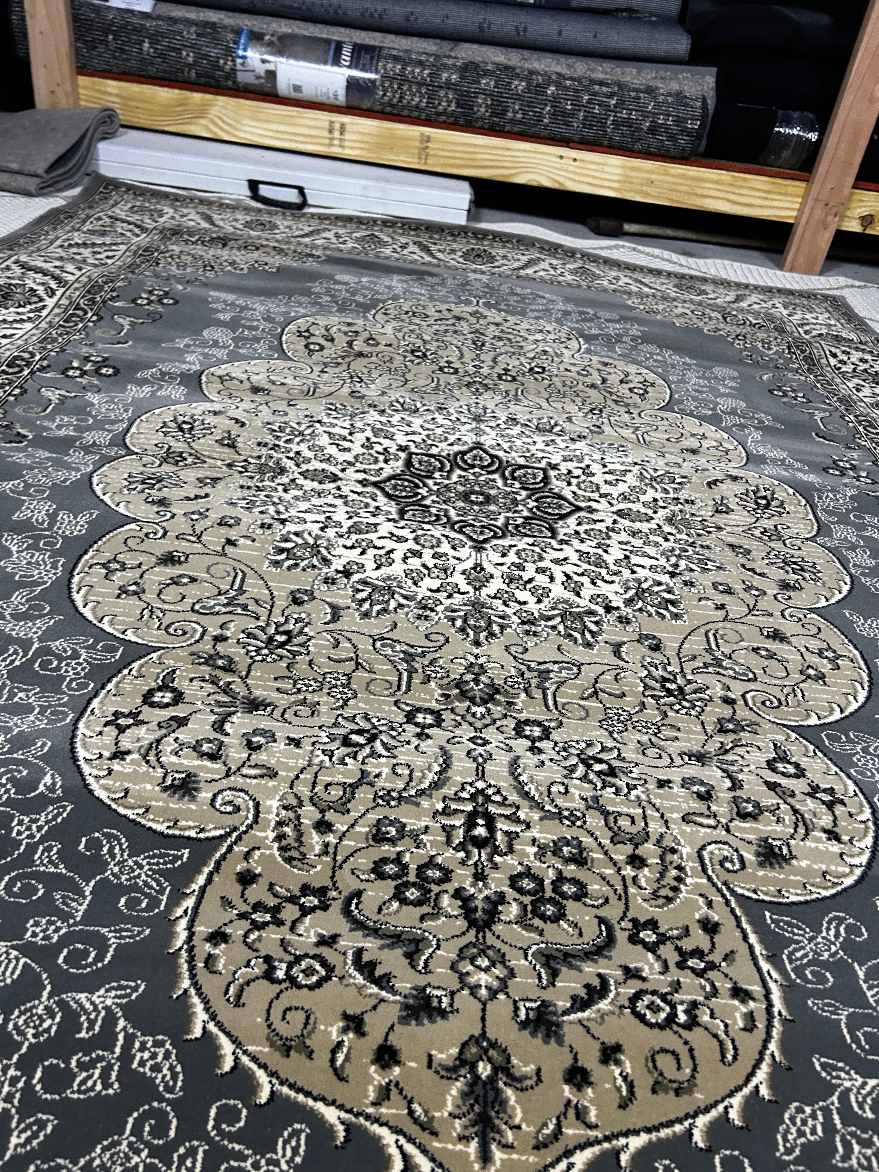 Timeless Varick Rug Grey 5x7