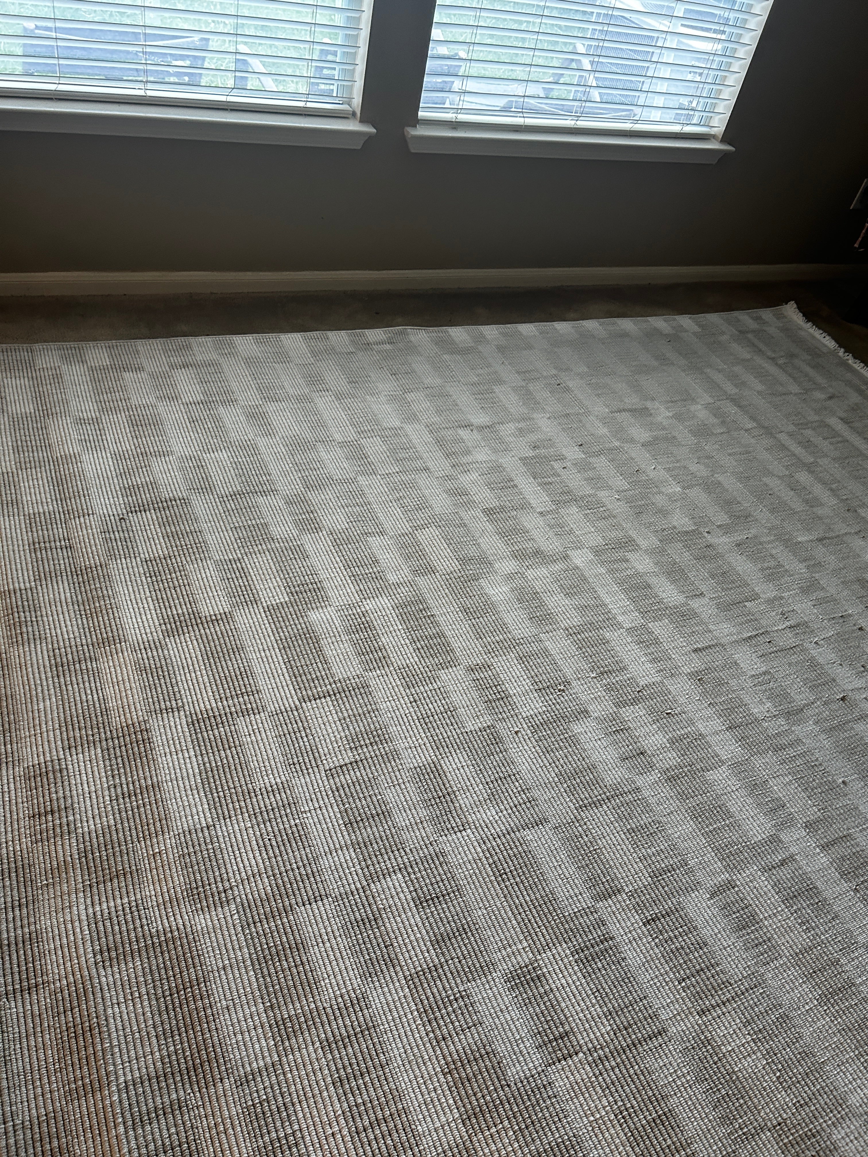 Gert Serenity Rug Beige Cream 8x10
