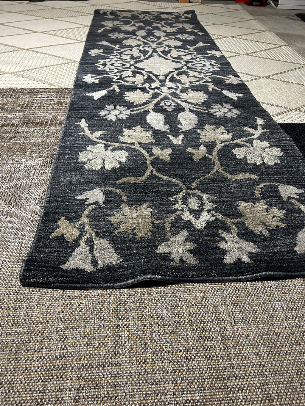 Everest Runner 26x8 Rug Blue Sae